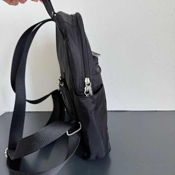 Baggallini Anti Theft Vacation Securetex Backpack Lightweight Travel Bag RFID main image 6